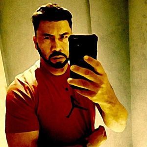 Meet your Posher, Gregorio